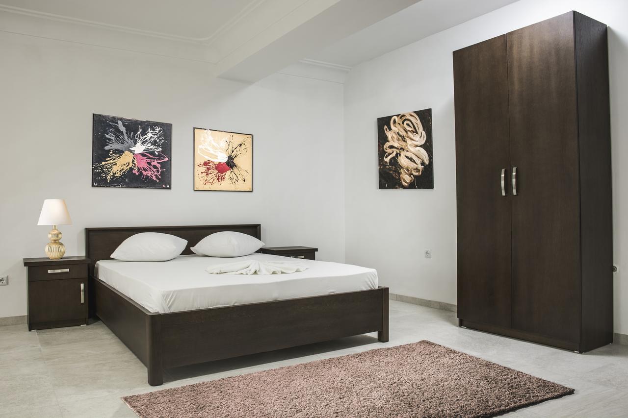 King Hotel Peje Luaran gambar