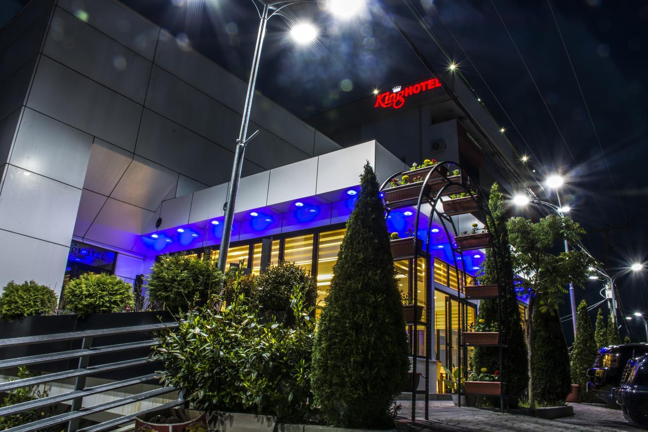 King Hotel Peje Luaran gambar